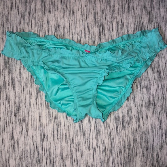 Victoria’s Secret scrunch bum scrunchy  bottom - Picture 2 of 2